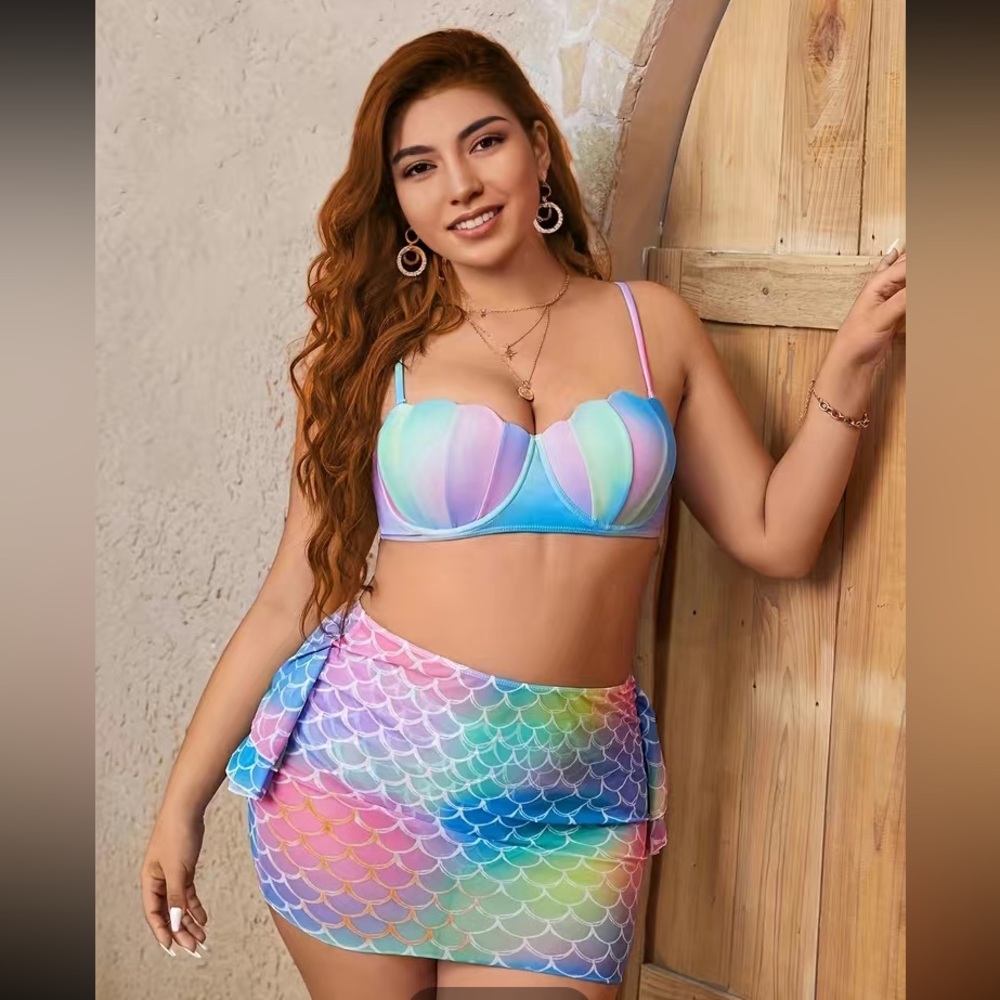 Women’s mermaid swim suit
